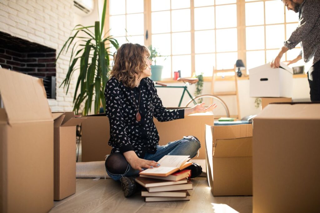 Decluttering for a Minimalist Lifestyle in Buffalo: How to Get Started