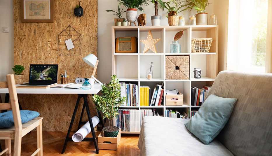 The Ultimate Checklist for Decluttering Your Home Office