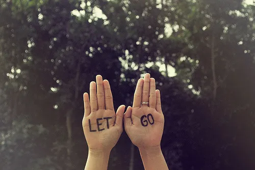 Sentimental Clutter: How to Let Go Without Regret