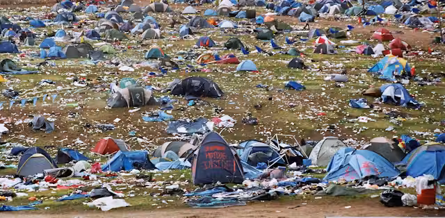 Summer Yard Parties = Post-Party Junk: What to Do With It All